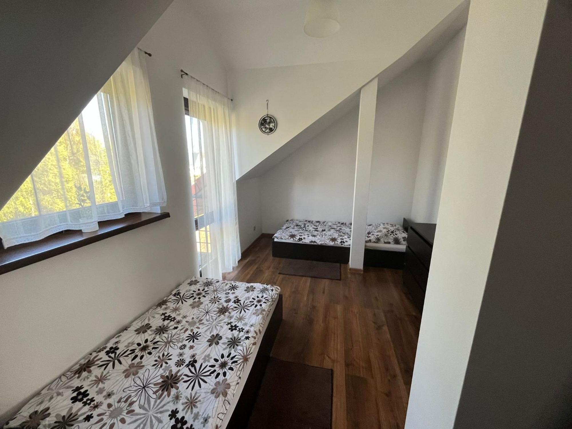 Apartamenty Adrenja Рови Екстериор снимка