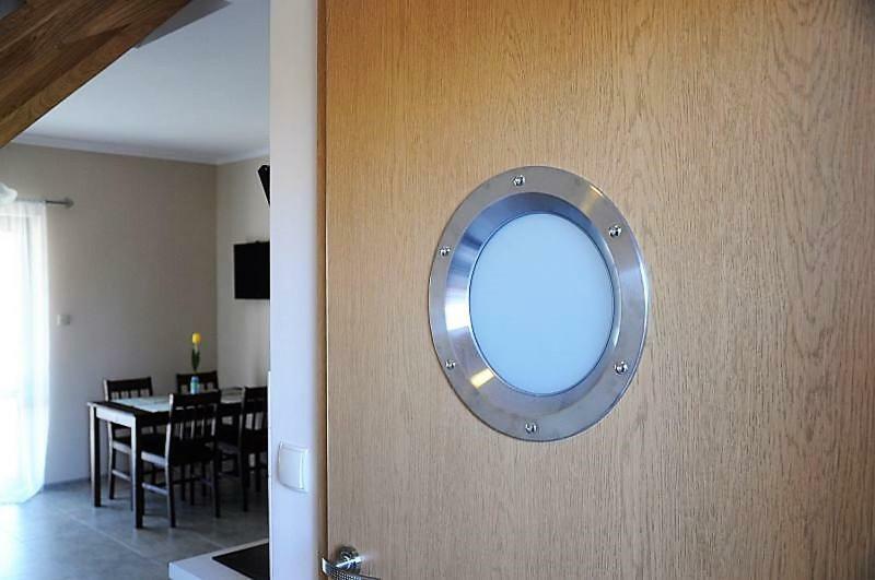 Apartamenty Adrenja Рови Екстериор снимка